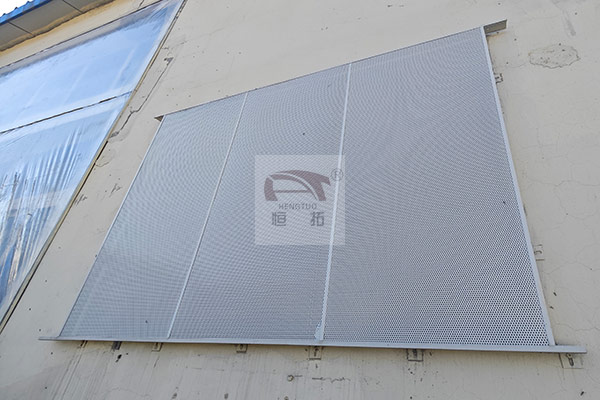 城市住宅與公共建筑中空氣能設(shè)備降噪實(shí)踐：兼顧節(jié)能性能與舒適生活環(huán)境